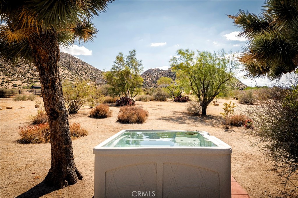 53655 Annie Oakley Road