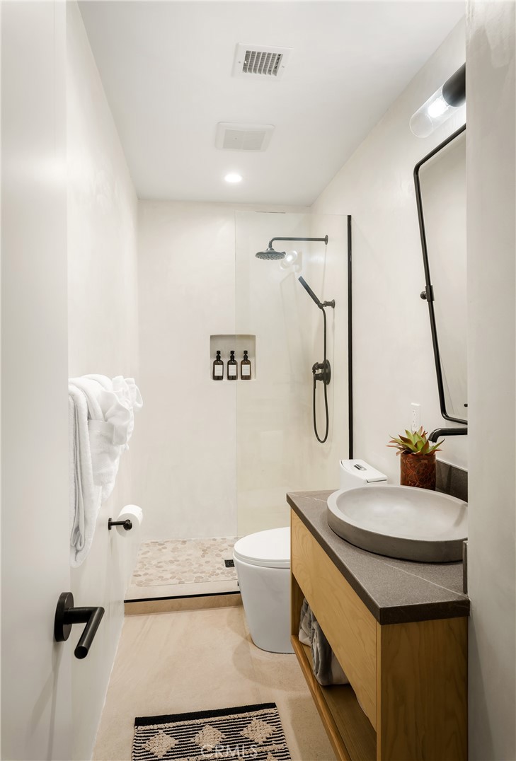 53655 Annie Oakley Road