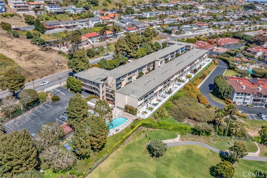 2235 W 25th Street 213