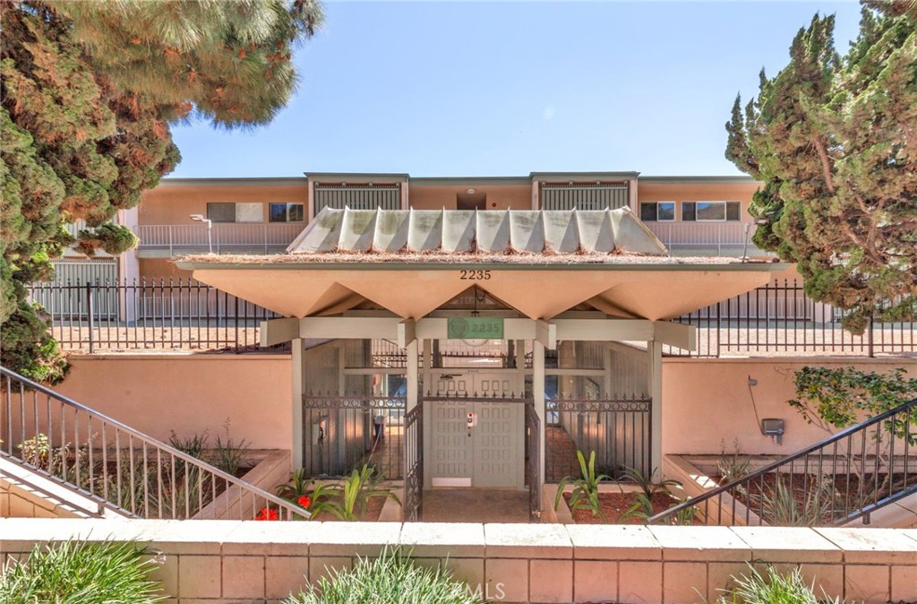 2235 W 25th Street 213