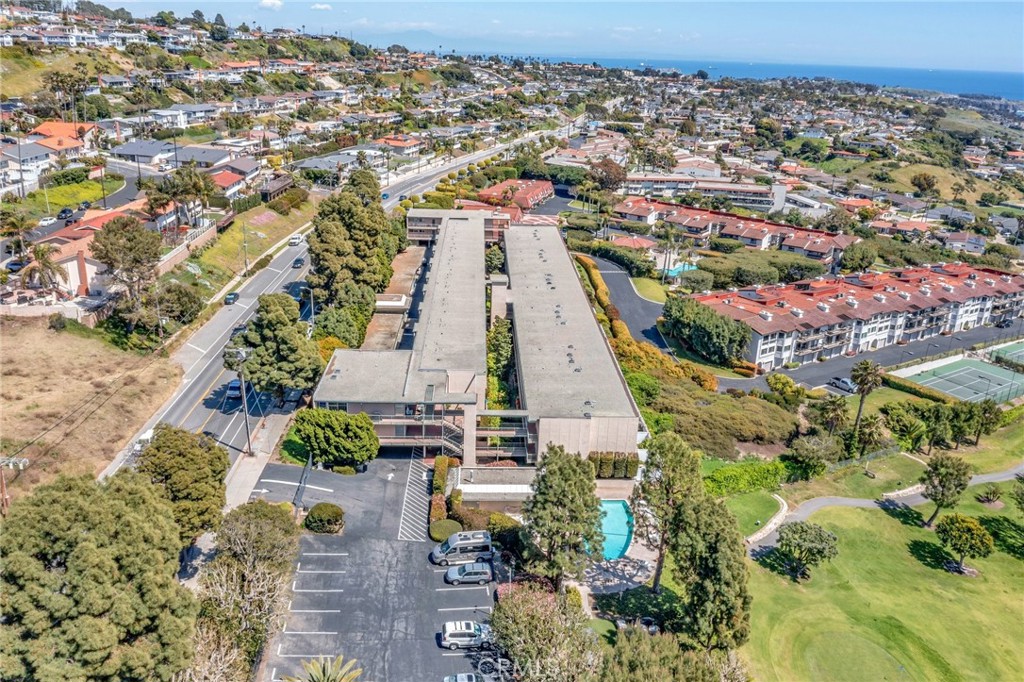 2235 W 25th Street 213