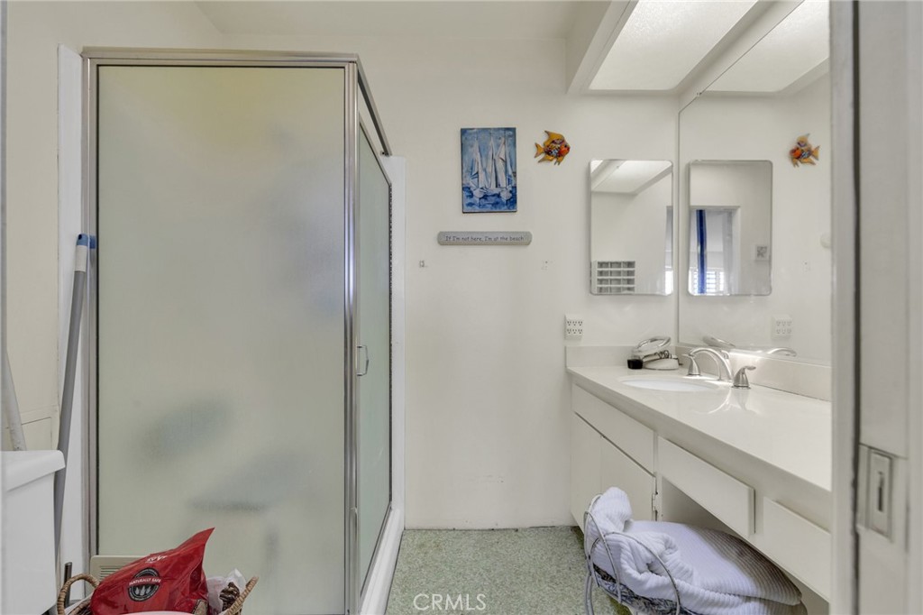 2235 W 25th Street 213