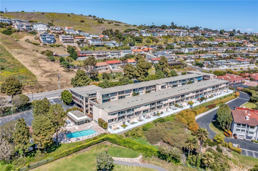 2235 W 25th Street 213