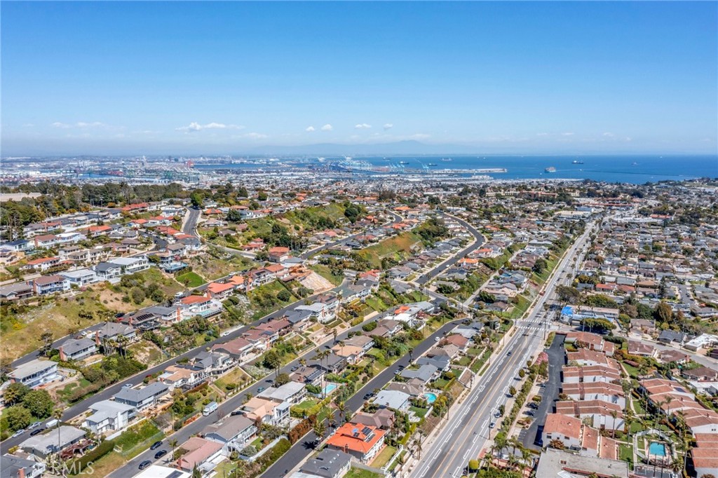 2235 W 25th Street 213