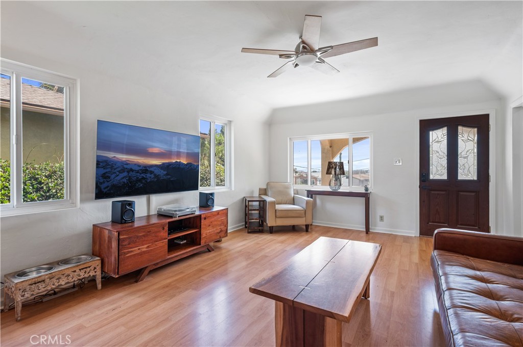 750 W 2nd Street