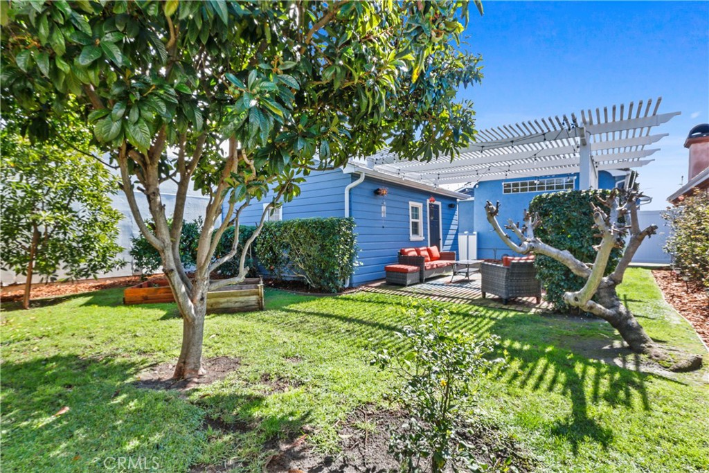 1328 W Ofarrell Street