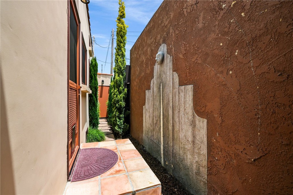 790 Orizaba Avenue