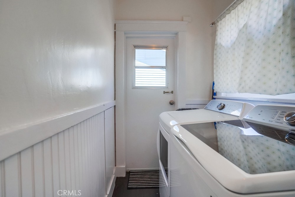 470 W 15th Street