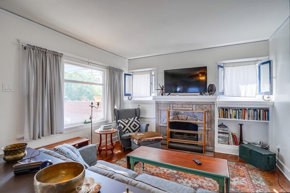 470 W 15th Street