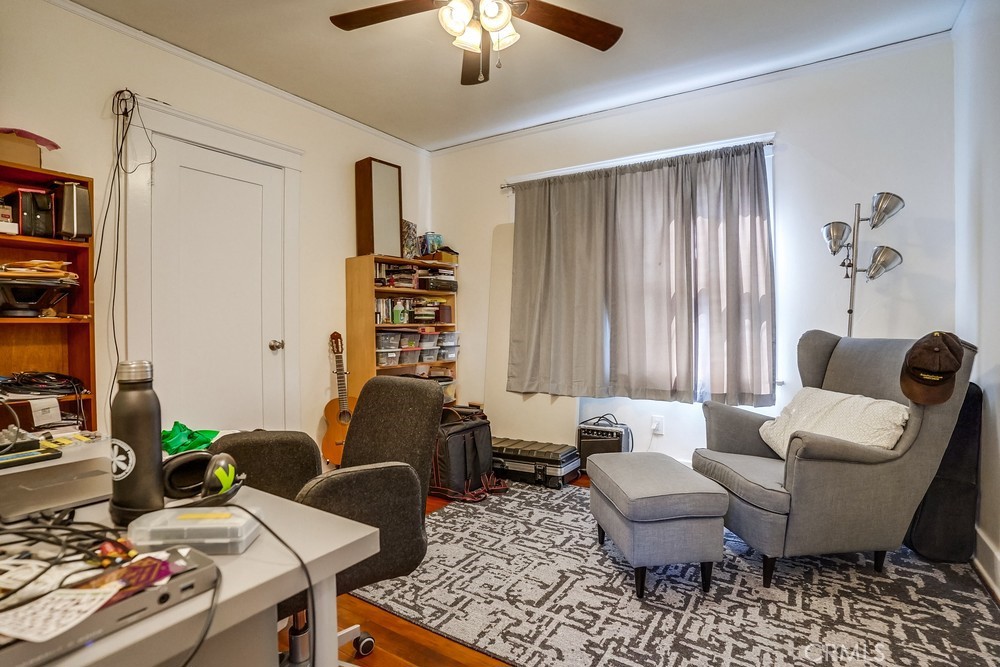 470 W 15th Street