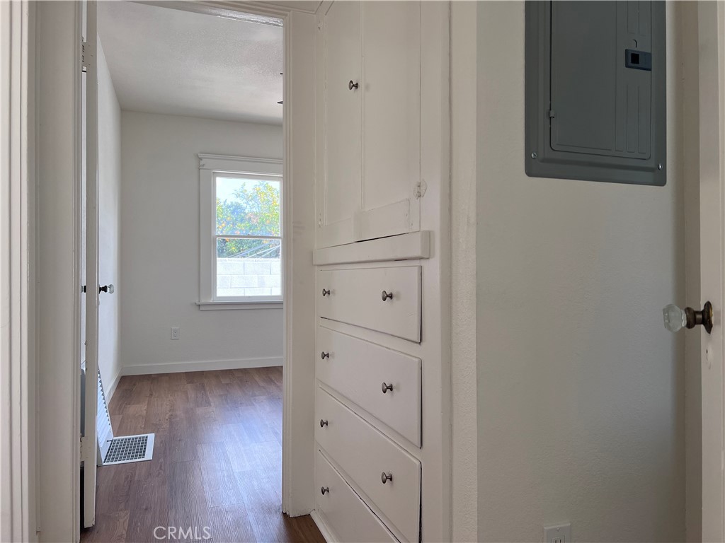 470 W 15th Street