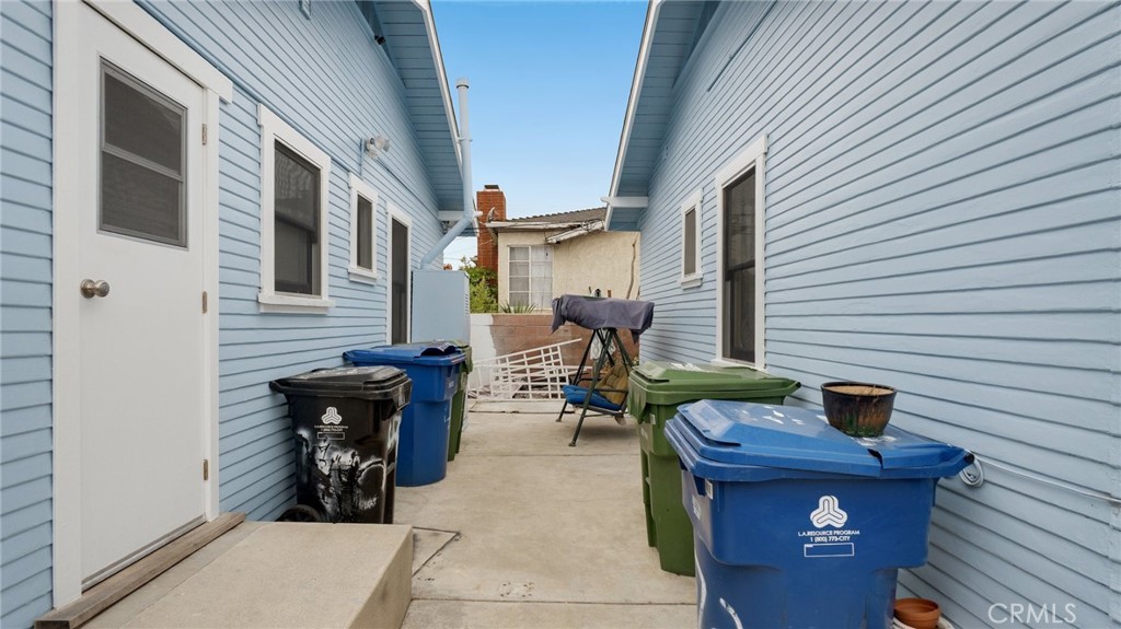 470 W 15th Street