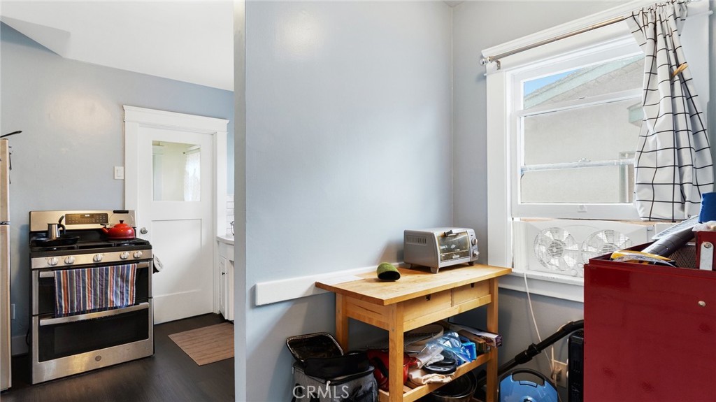 470 W 15th Street