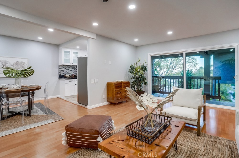 364 S Miraleste Drive 367