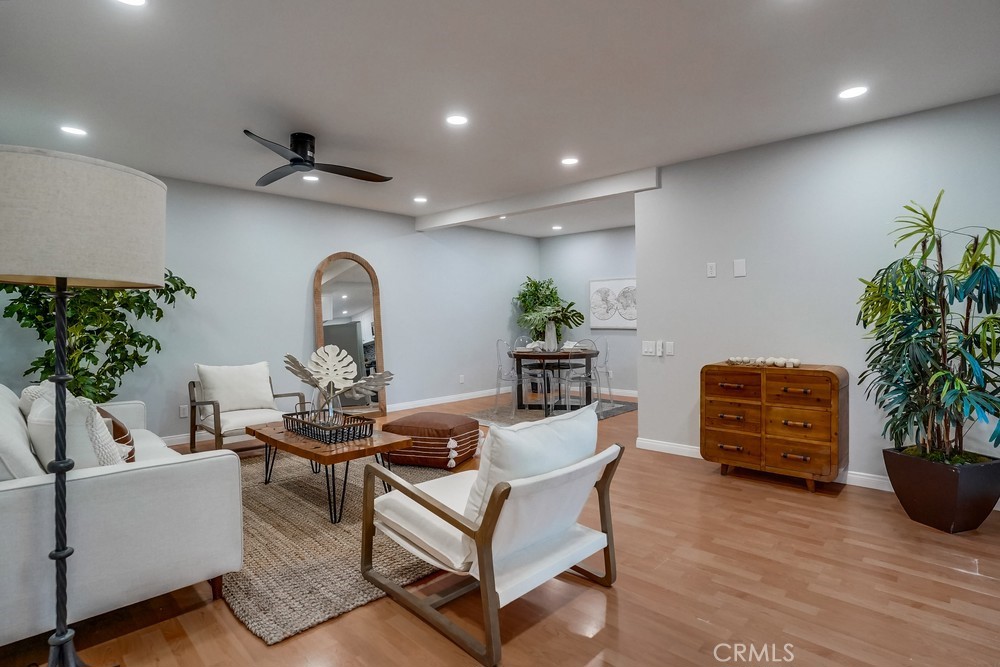 364 S Miraleste Drive 367