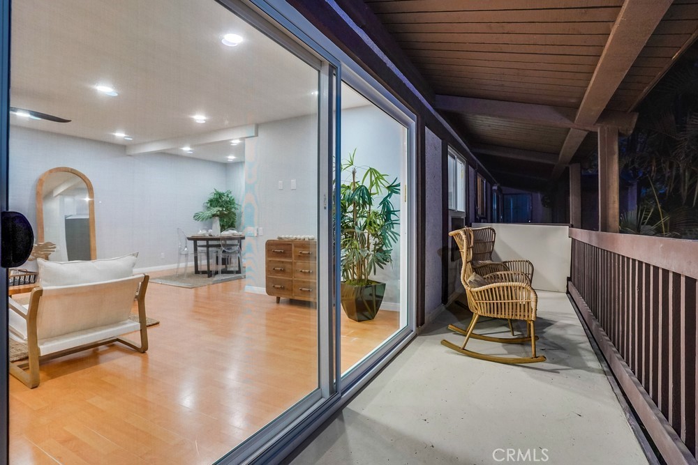 364 S Miraleste Drive 367