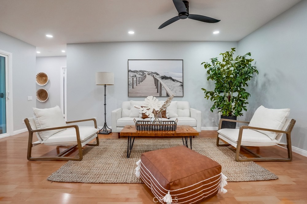 364 S Miraleste Drive 367