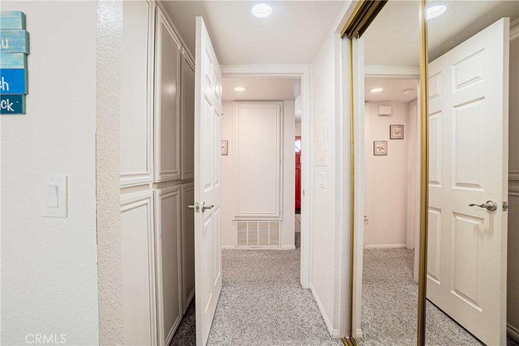 1424 Brett Place 257