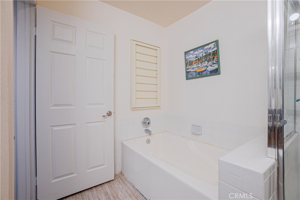 1424 Brett Place 257