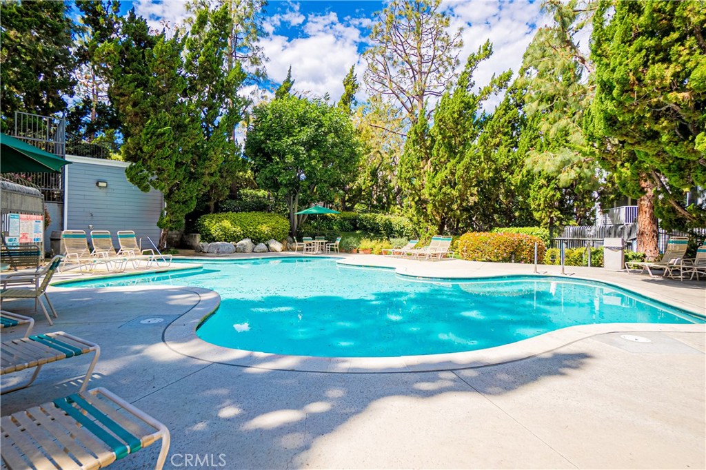 1424 Brett Place 257
