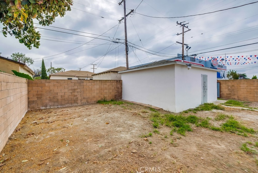 1110 N Pearl Avenue