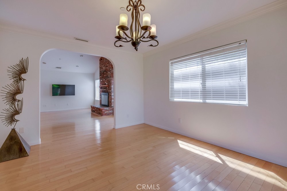 2829 Pinckard Avenue