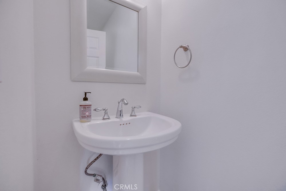 2829 Pinckard Avenue