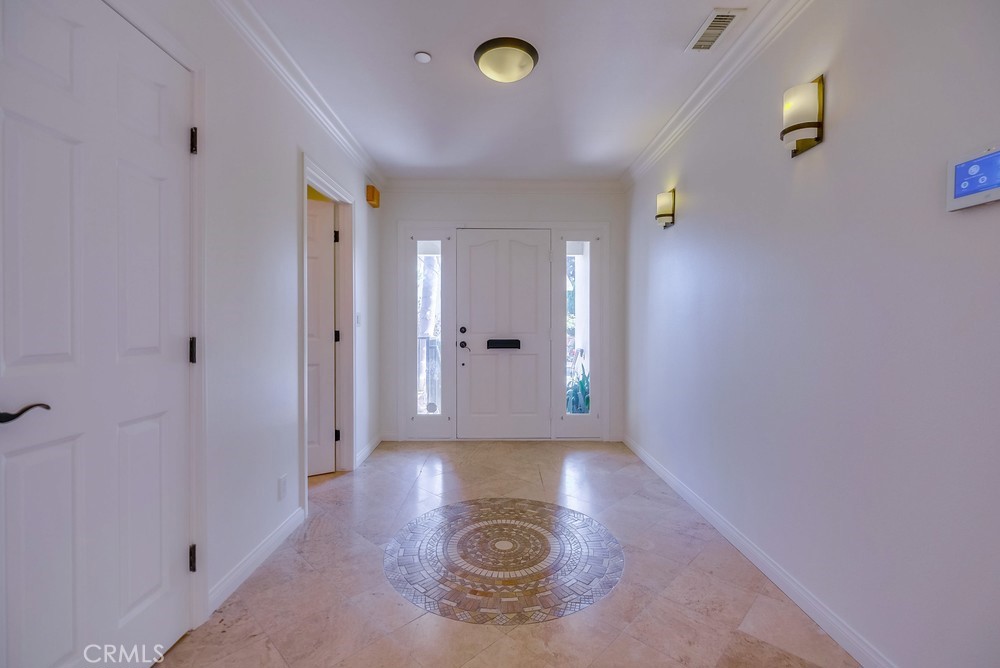 2829 Pinckard Avenue