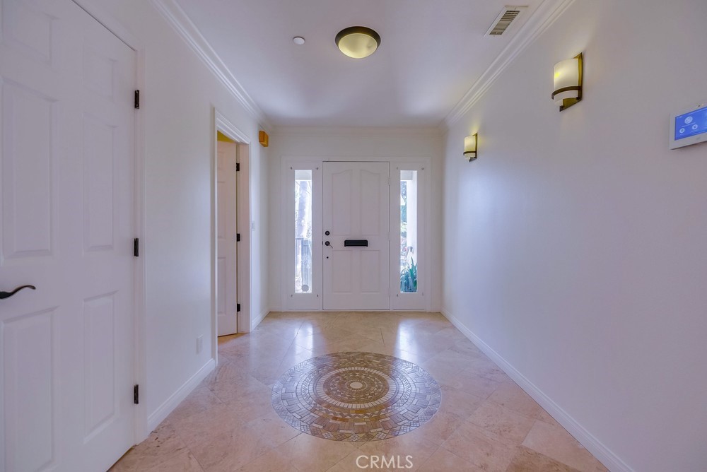 2829 Pinckard Avenue