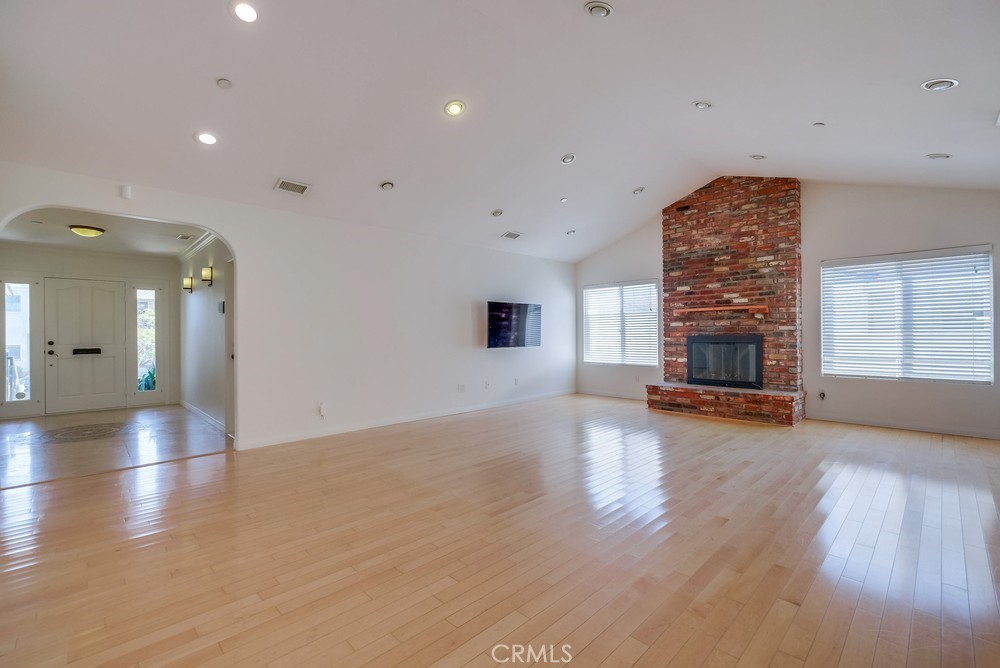 2829 Pinckard Avenue