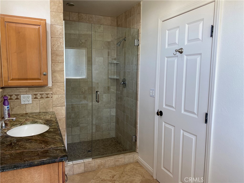 2829 Pinckard Avenue