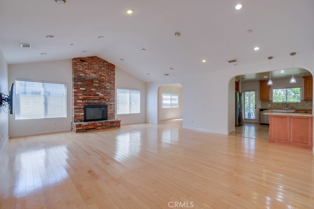 2829 Pinckard Avenue