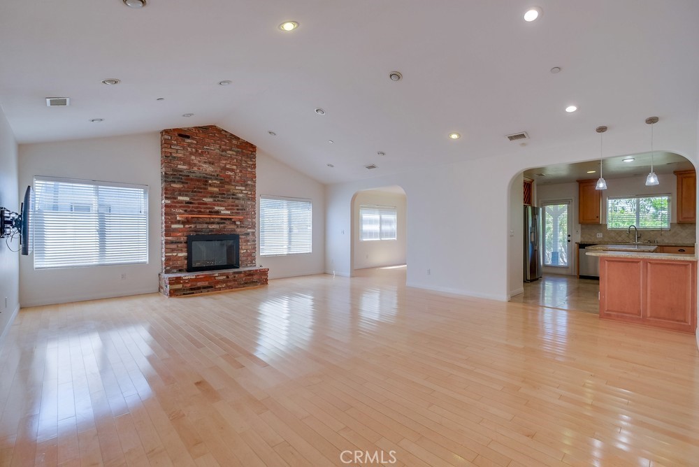 2829 Pinckard Avenue