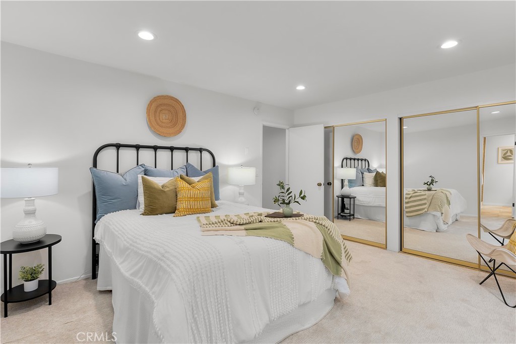734 W 34th Street 2