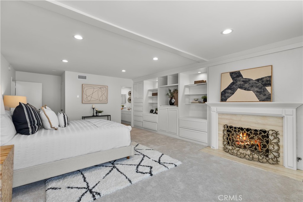 734 W 34th Street 2