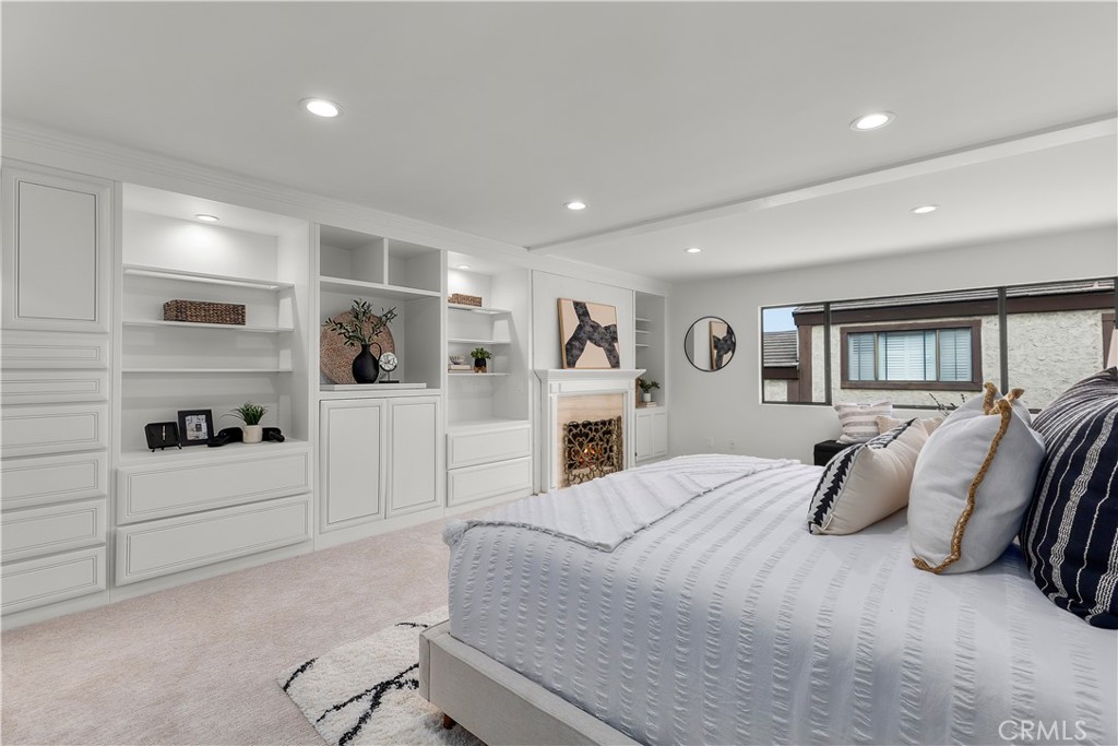 734 W 34th Street 2