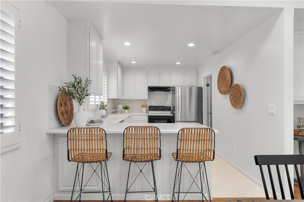 734 W 34th Street 2
