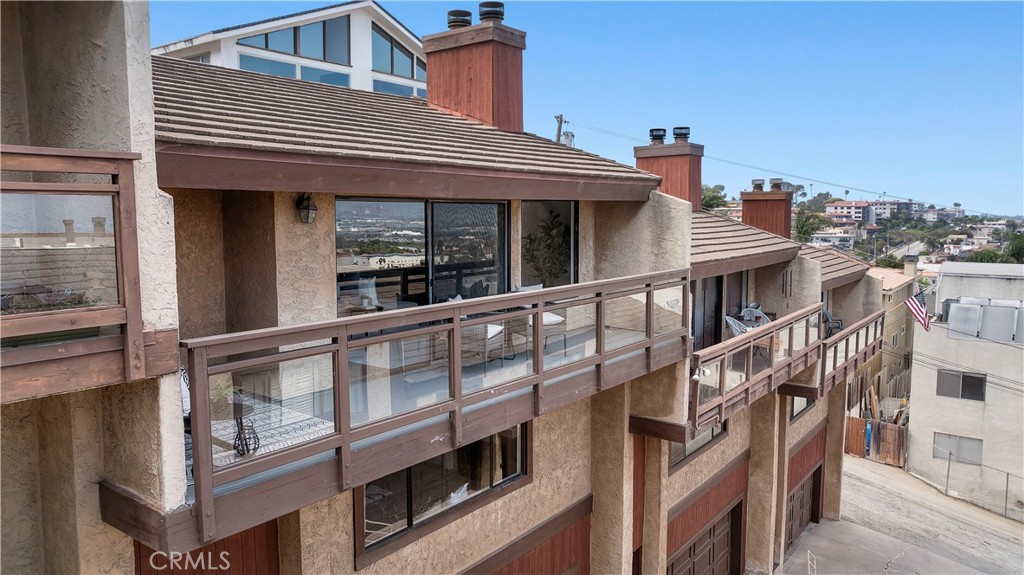 734 W 34th Street 2