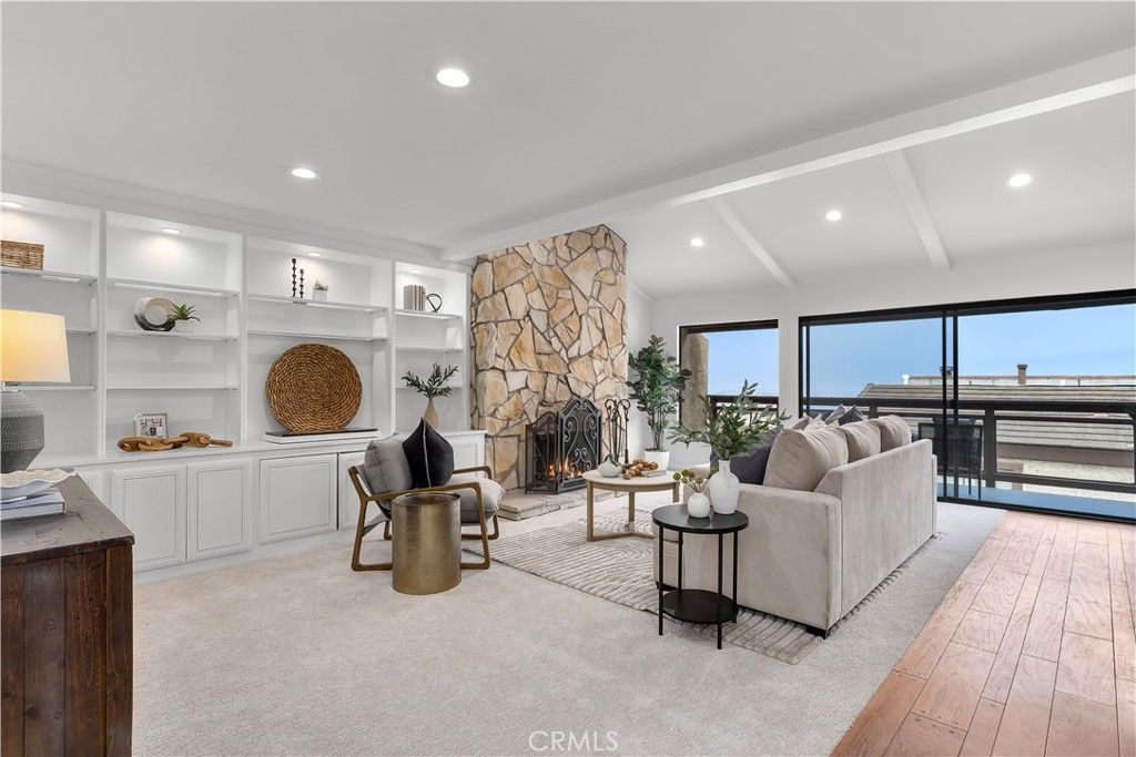 734 W 34th Street 2