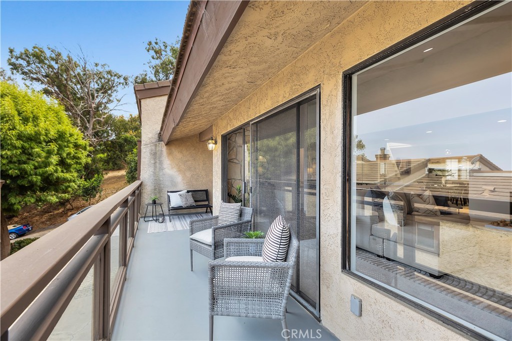 734 W 34th Street 2