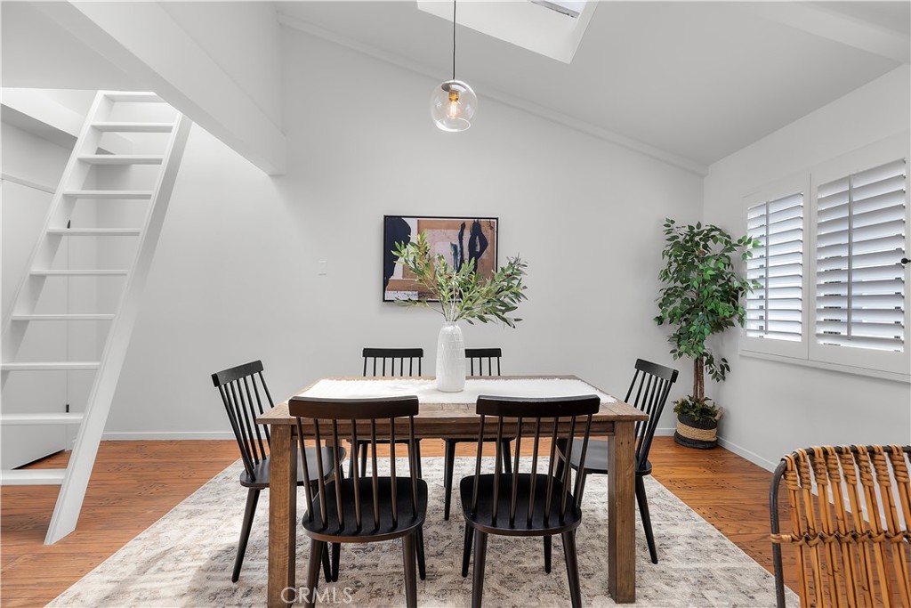 734 W 34th Street 2