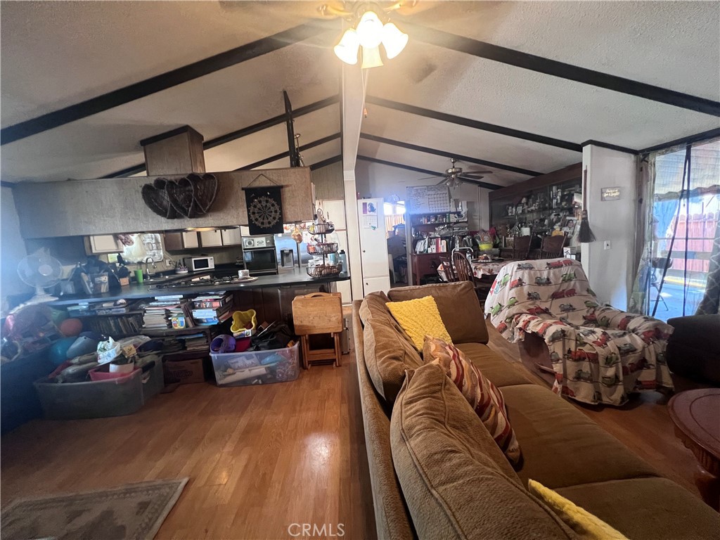 2601 E Victoria Street 116