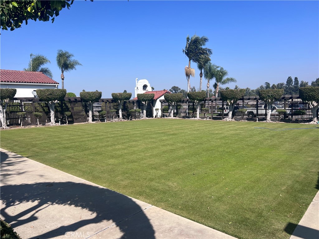 2601 E Victoria Street 116