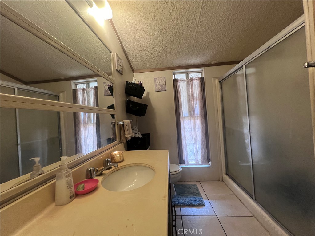 2601 E Victoria Street 116