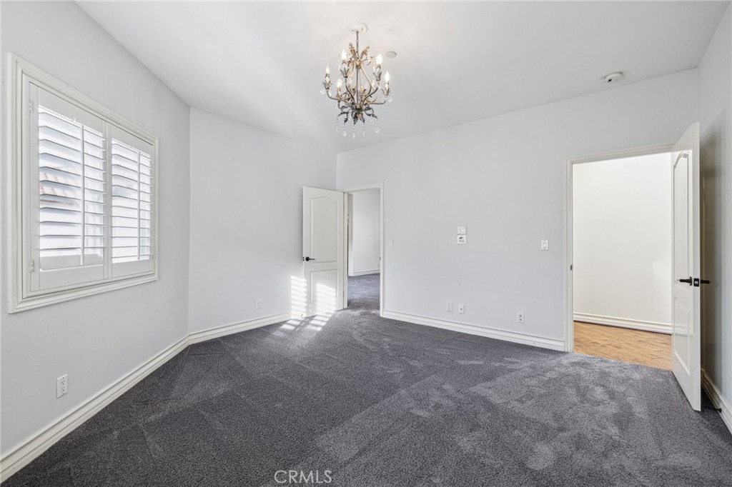 2005 Dufour Avenue A