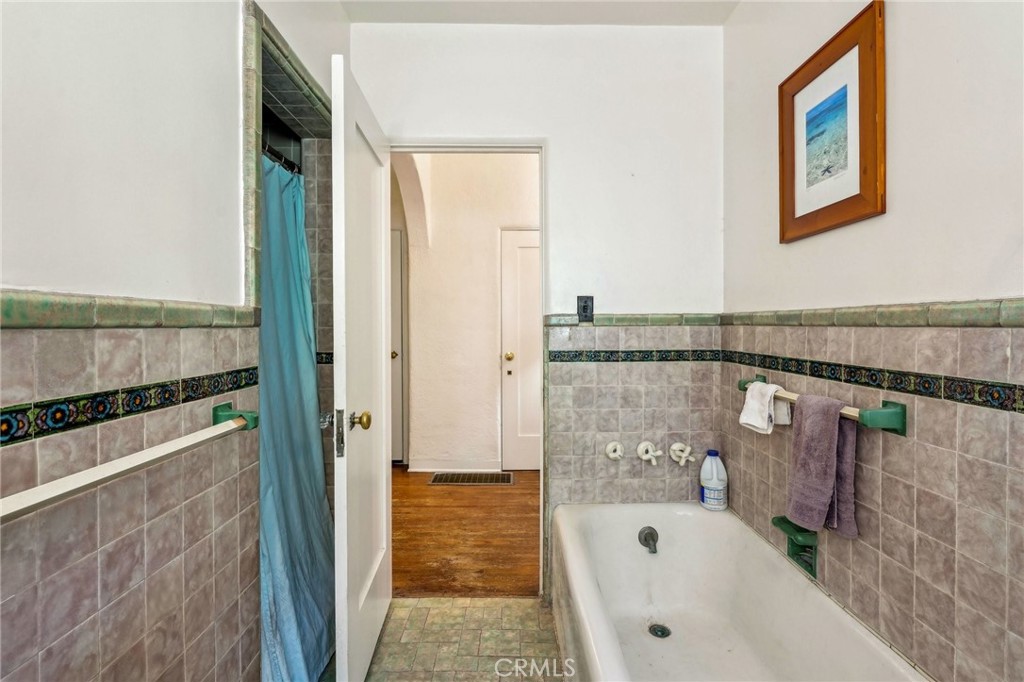 3024 Paddington Road