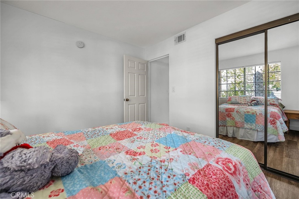 779 W 20th Street 3