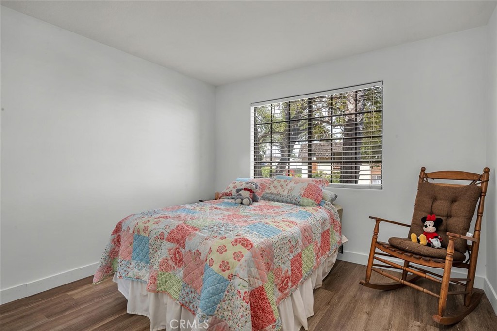779 W 20th Street 3