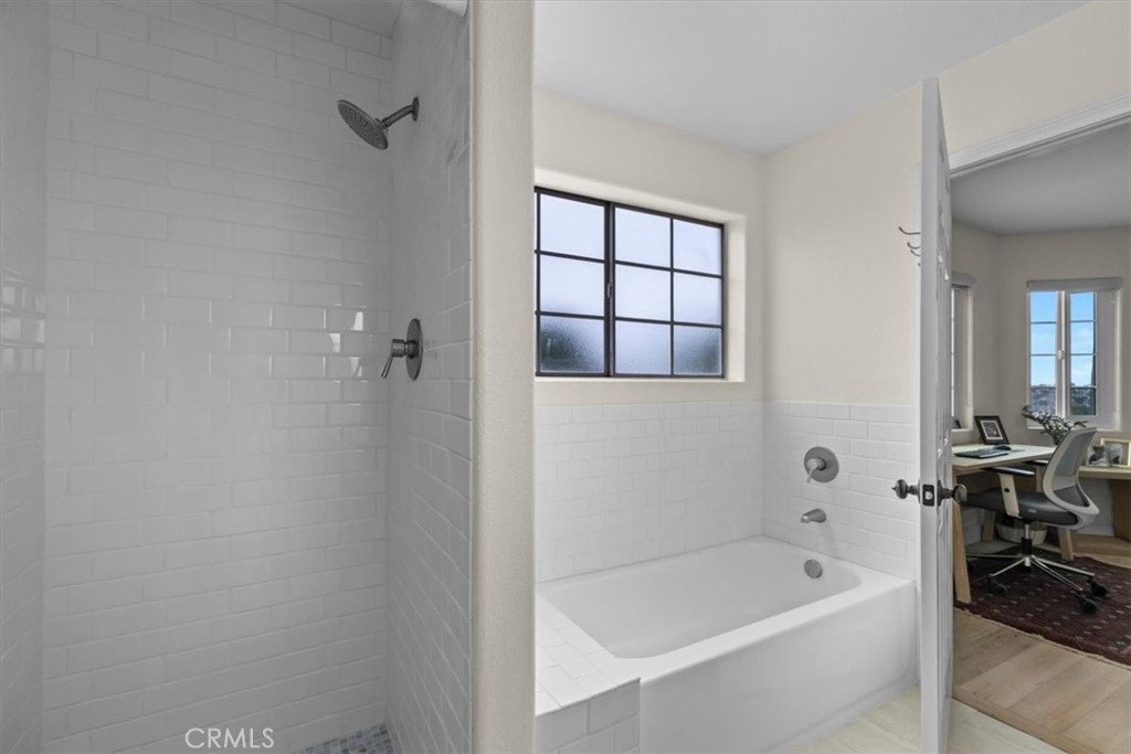 320 W 19th Street 1