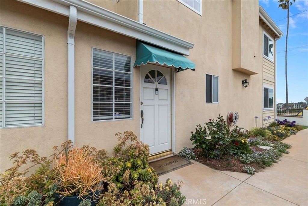 320 W 19th Street 1